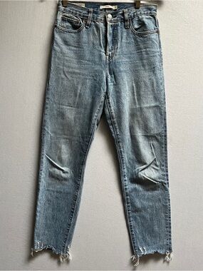 Levi's Wedgie Fit Button Fly Raw Hem Jeans Size 26